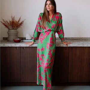 Vibrant Floral Maxi Dress in Green and Pink